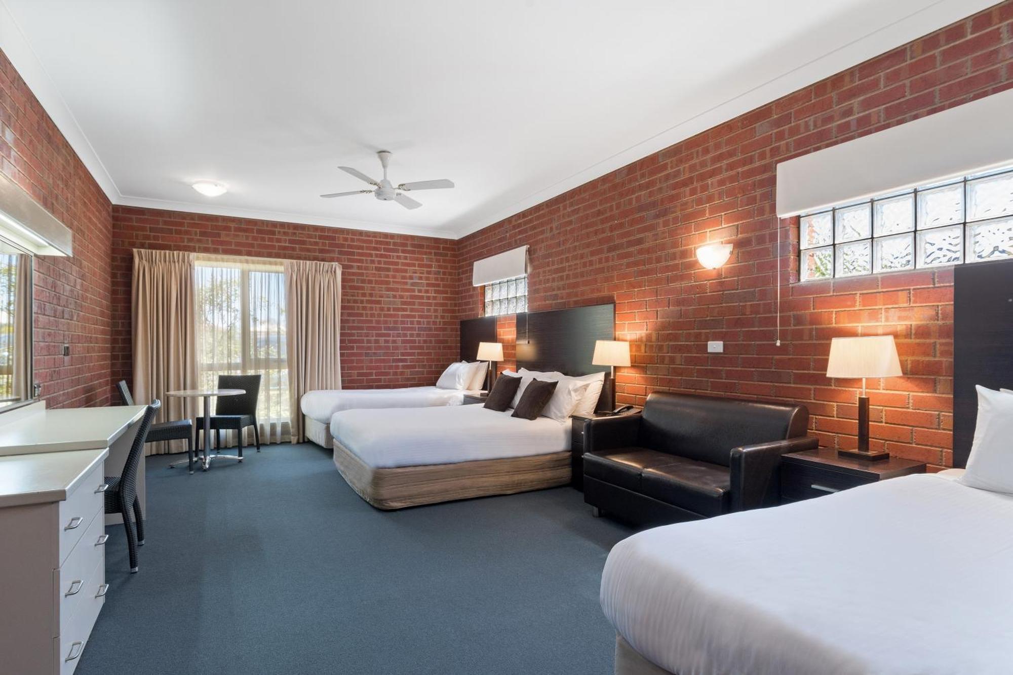 Burke And Wills Motor Inn Swan Hill Habitación foto